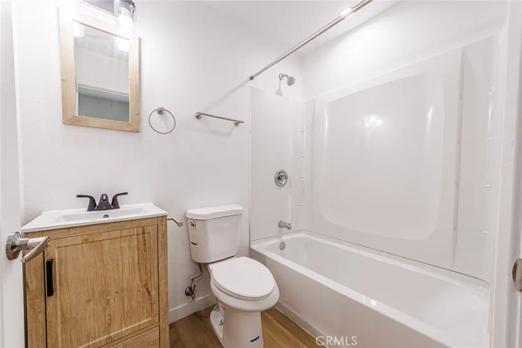 Additional image 40 of 11839 Runnymede St, North Hollywood, CA 91605