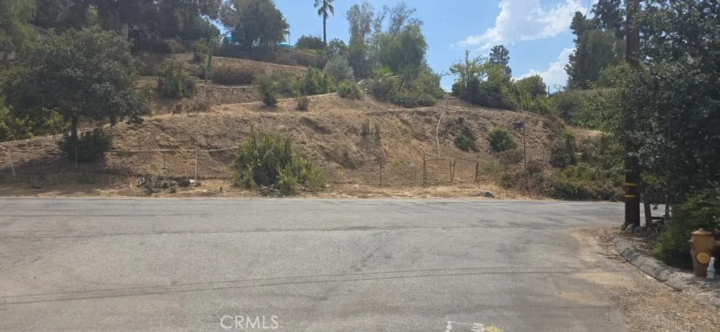 Additional image 8 of 900 Elder Court, Los Angeles, CA 90042