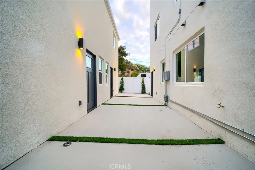 Additional image 23 of 259 S Avenue 54 Unit 1/4, Los Angeles, CA 90042