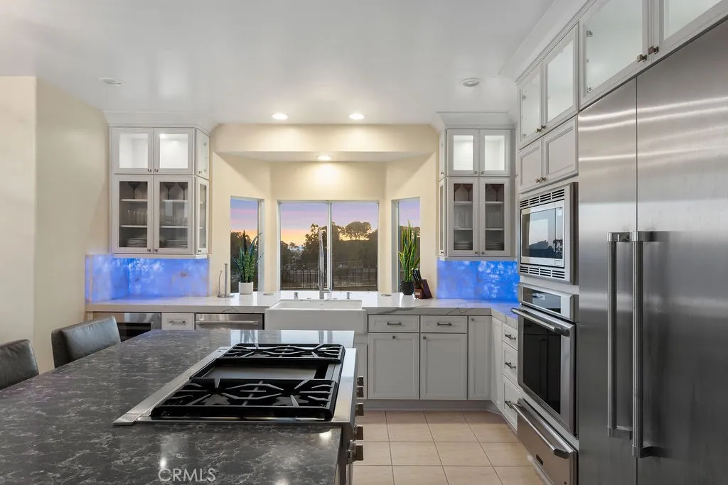 Additional image 12 of 25352 Village Rd, Dana Point, CA 92629