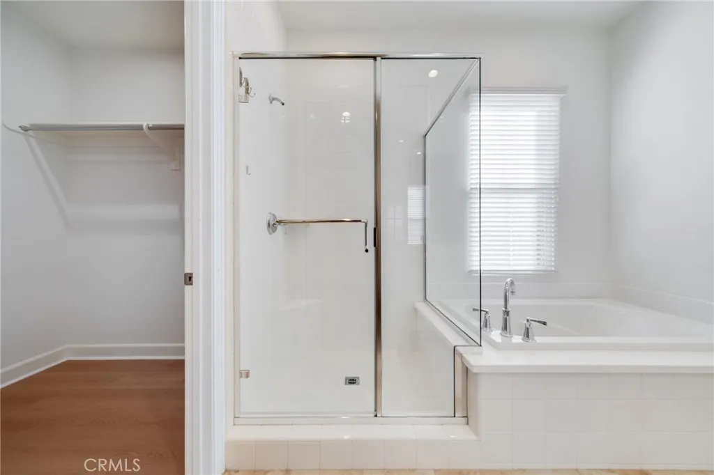 Additional image 52 of 64 Meander, Irvine, CA 92620