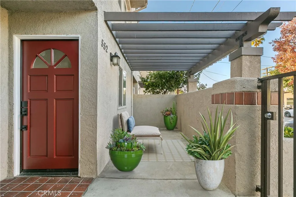 Additional image 3 of 552 Hahn Ave, Glendale, CA 91203