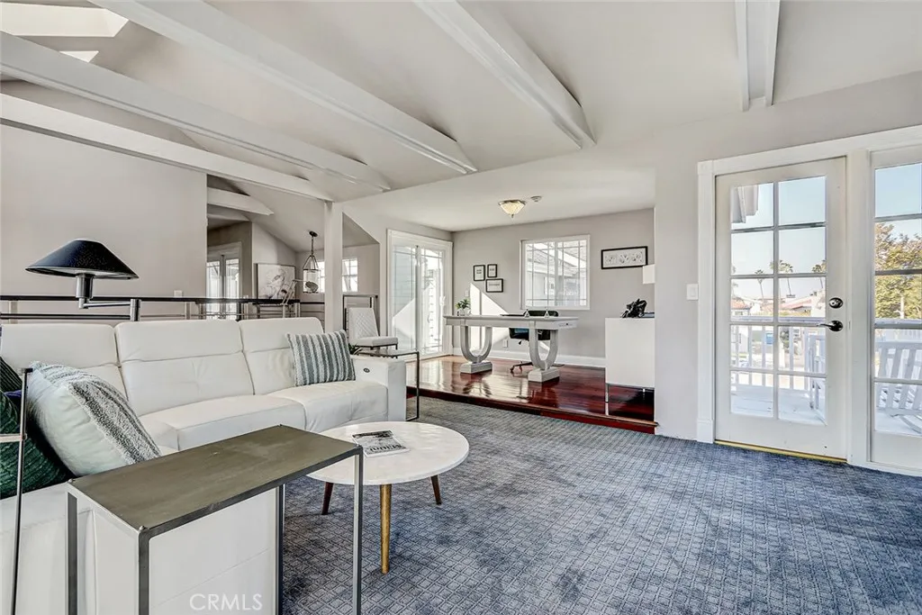 Additional image 58 of 718 S Broadway Unit C, Redondo Beach, CA 90277