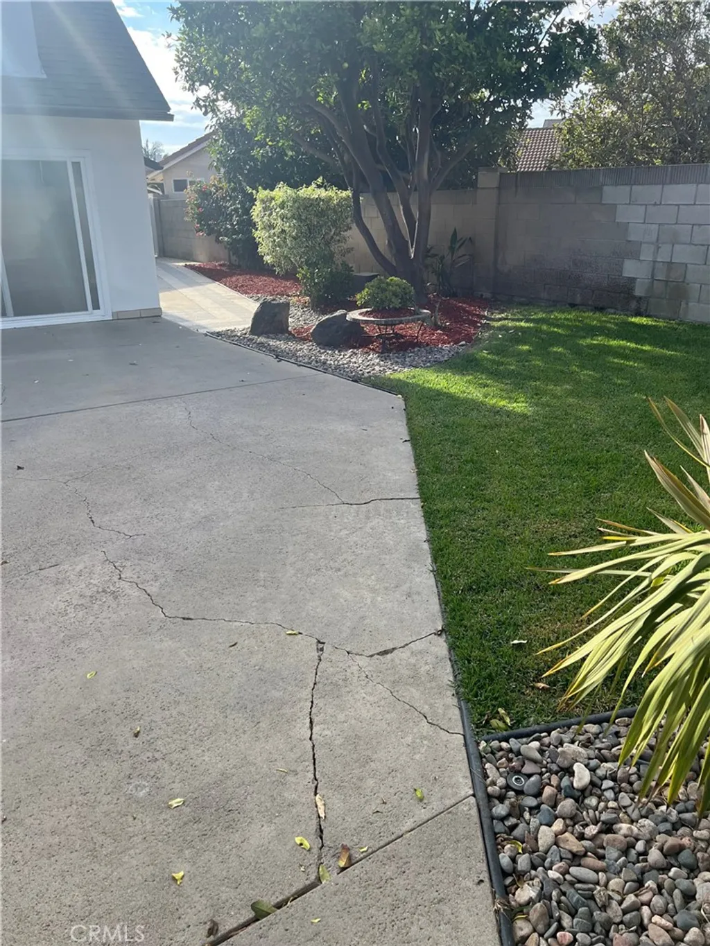 8721 Squires Cir, Huntington Beach, CA 92646