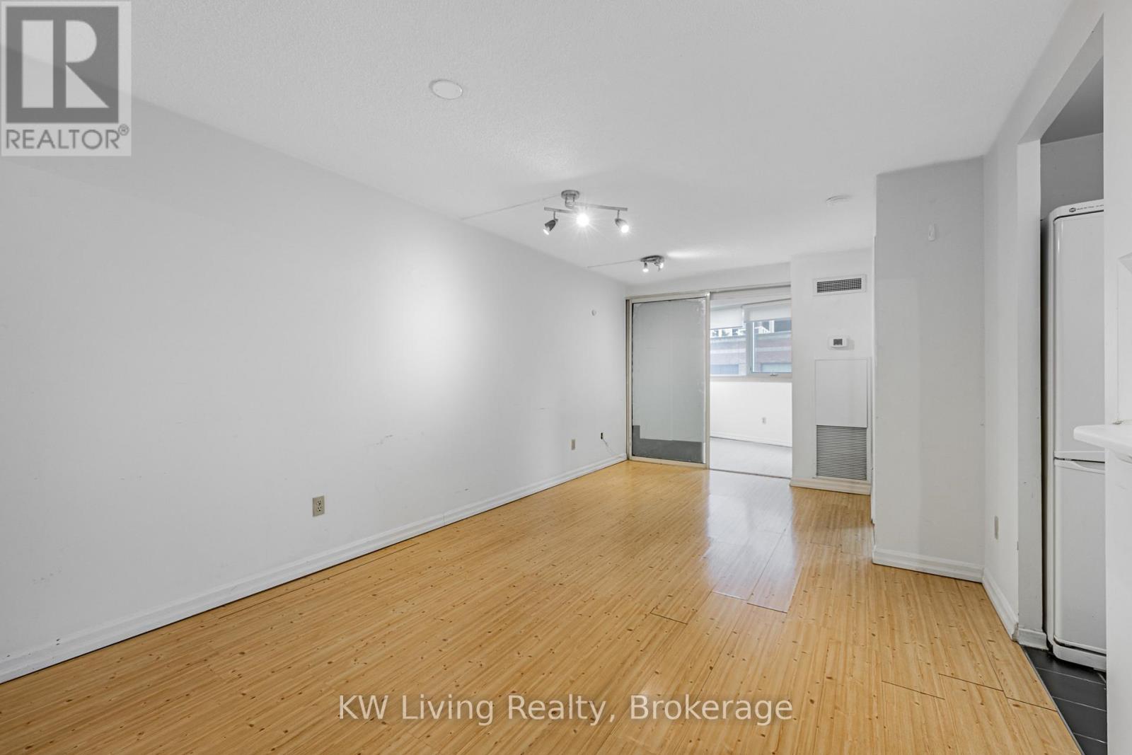 409 - 1055 BAY STREET|Toronto (Bay Street Corridor), Ontario M5S3A3