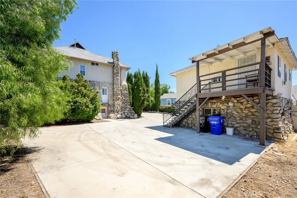 Additional image 47 of 2526 Foothill Boulevard Unit 1/2, La Crescenta, CA 91214