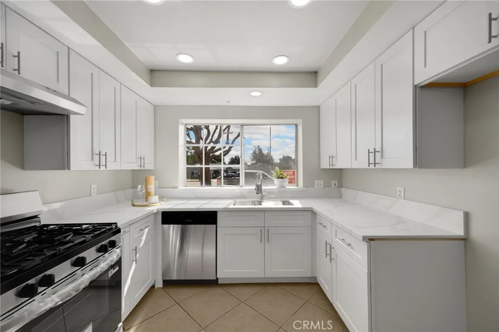 Additional image 13 of 331 E Phillips Blvd, Pomona, CA 91766