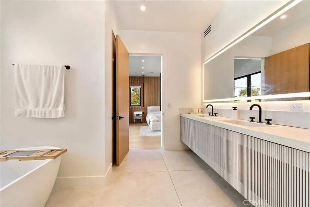 Additional image 69 of 5347 Natick Avenue, Sherman Oaks, CA 91411