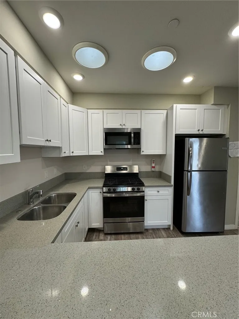 Additional image 41 of 621 N Normandie Avenue, Los Angeles, CA 90004