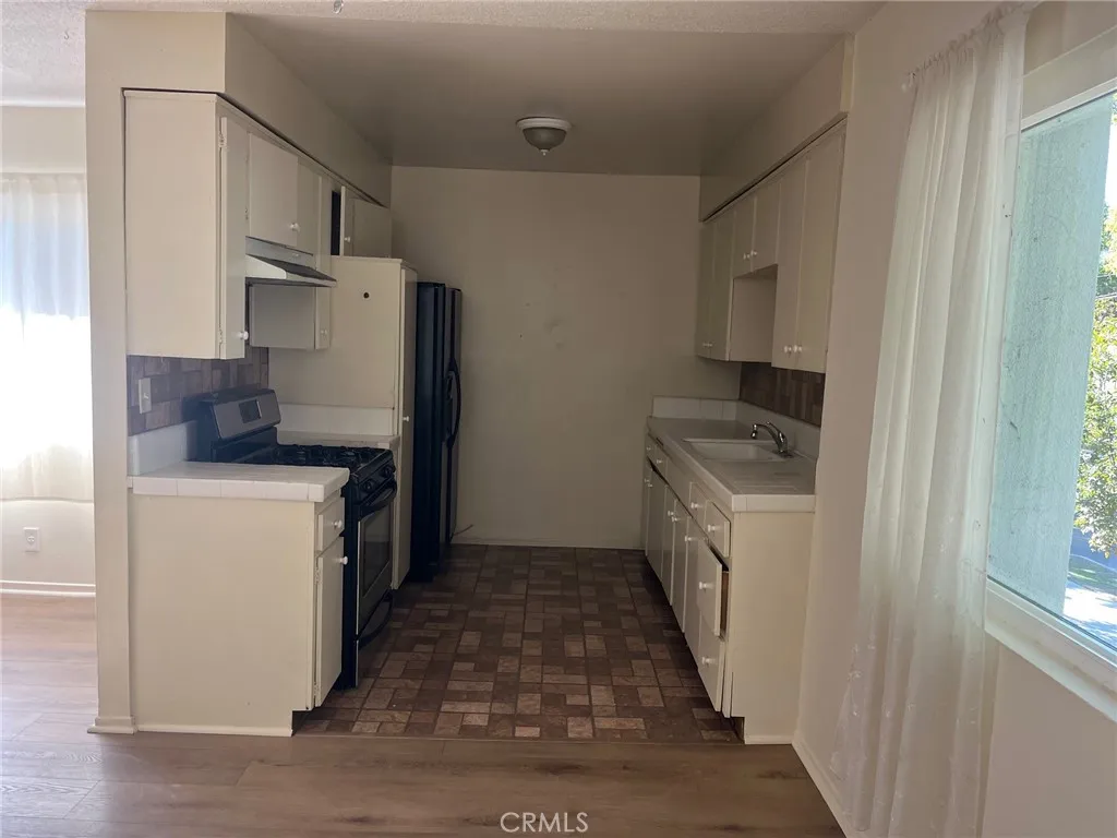 Additional image 6 of 1020 W Angeleno Ave Apt 7, Burbank, CA 91506