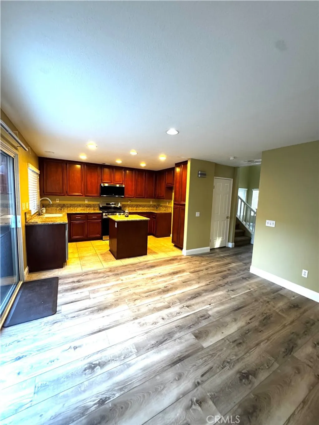 Additional image 10 of 804 Saint James Dr, Corona, CA 92882