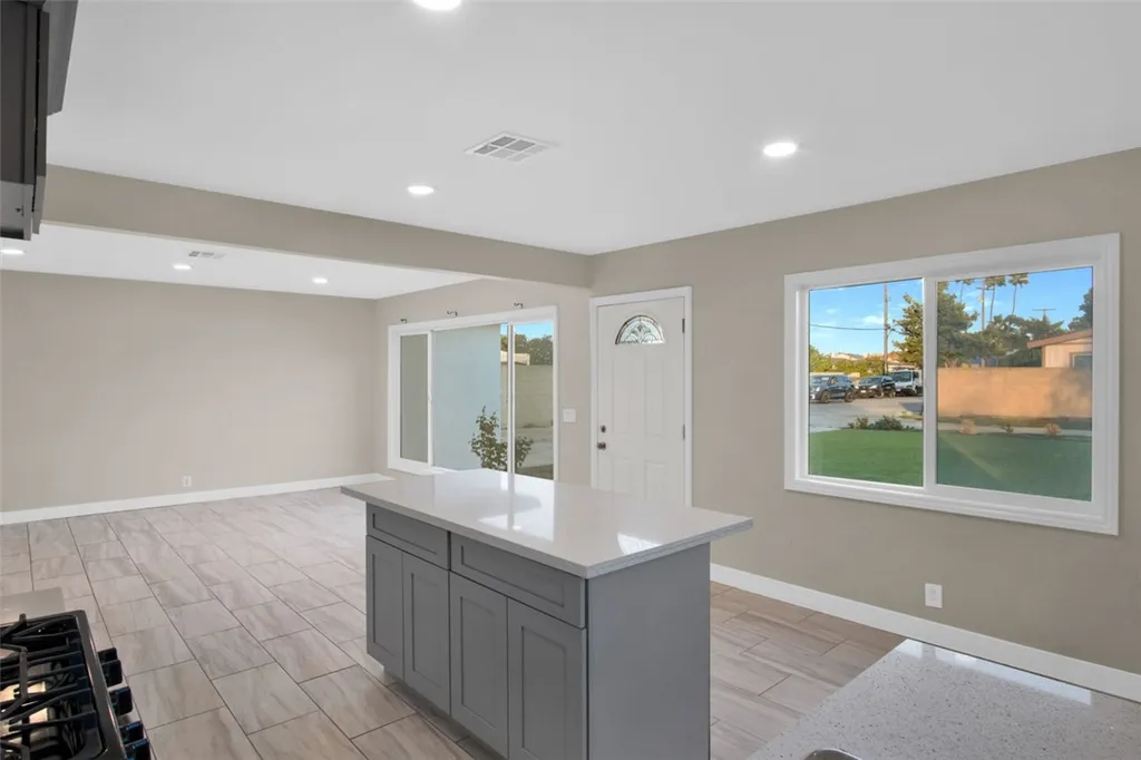 Additional image 12 of 5522 Silver, Santa Ana, CA 92703