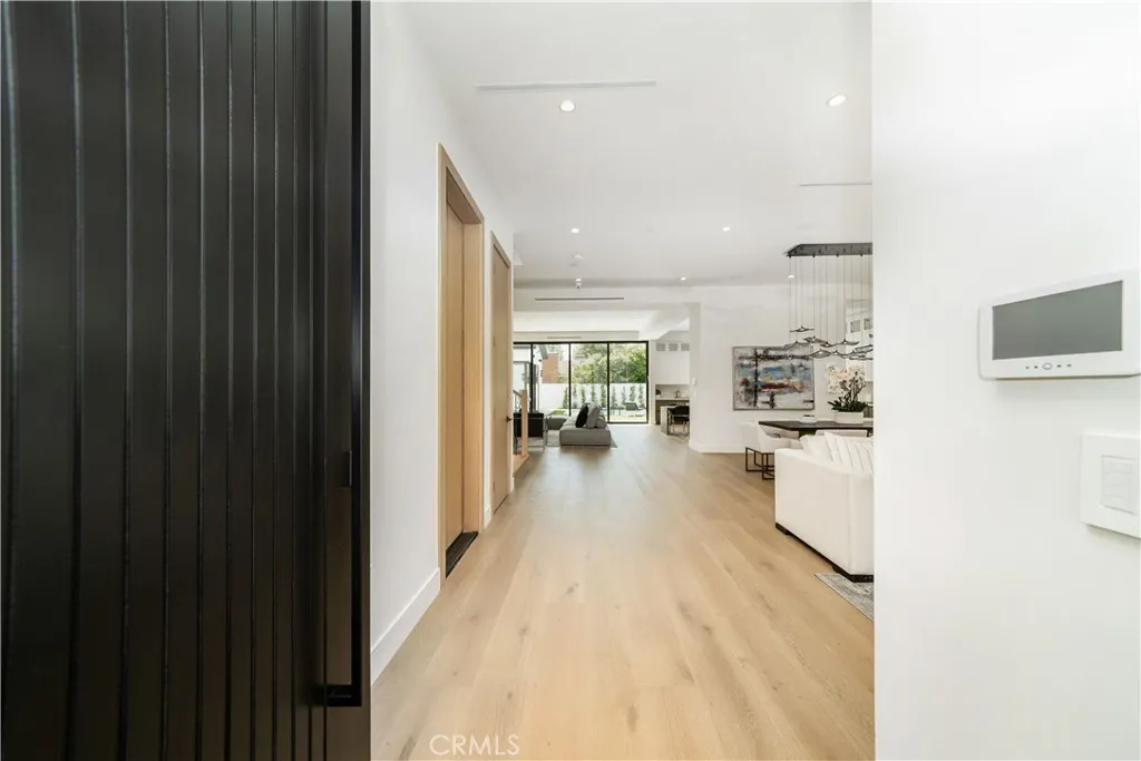 Additional image 9 of 4919 Mammoth Avenue, Sherman Oaks, CA 91423