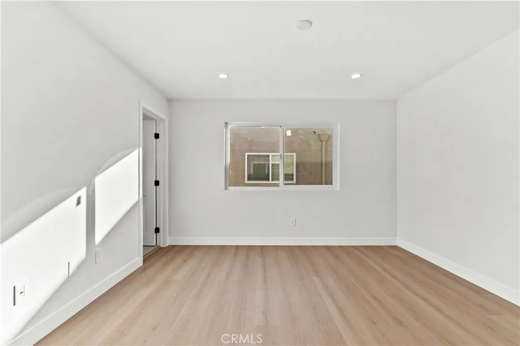 Additional image 116 of 552 Hahn Ave, Glendale, CA 91203