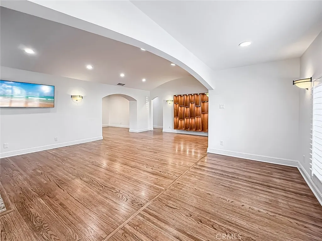Additional image 11 of 15452 Varden, Sherman Oaks, CA 91403