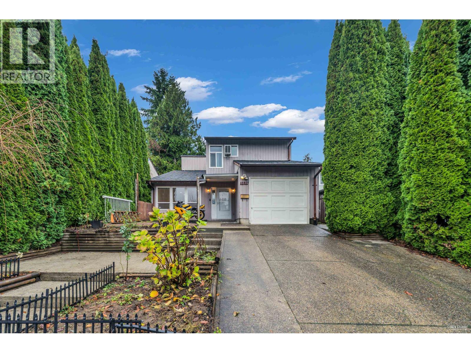 Property image for 3235 DUNKIRK AVENUE|Coquitlam, British Columbia V3E1G8