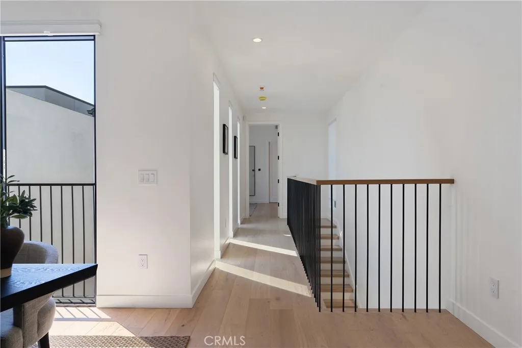 Additional image 113 of 11825 Tennessee Avenue, Los Angeles, CA 90064