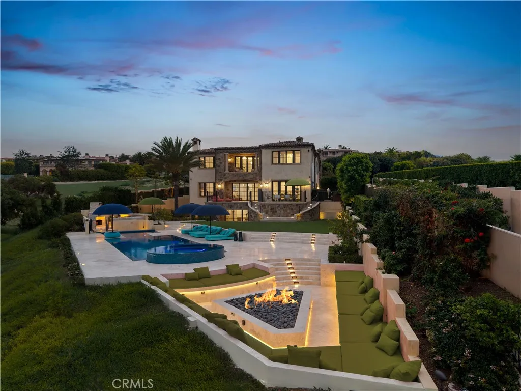 9 Pelican Crest Dr, Newport Coast, CA 92657