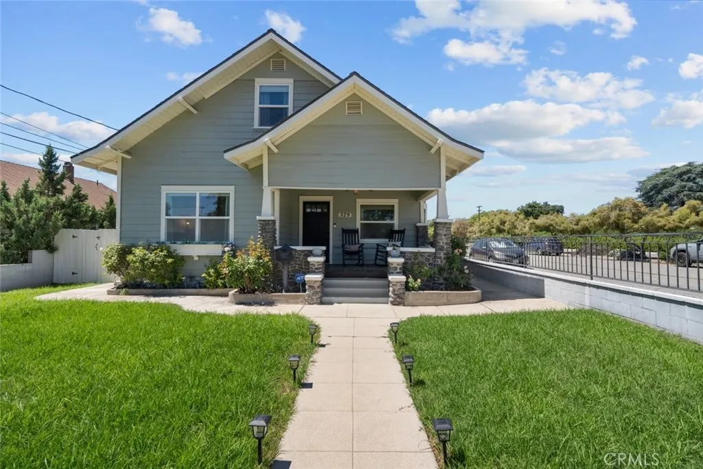 Property image for 329 N Campus Avenue, Upland, CA 91786