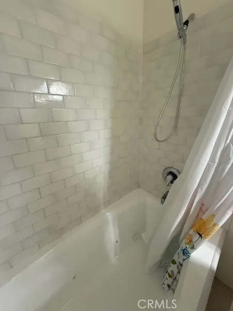 Additional image 37 of 27648 Susan Beth Way Unit H, Saugus, CA 91350