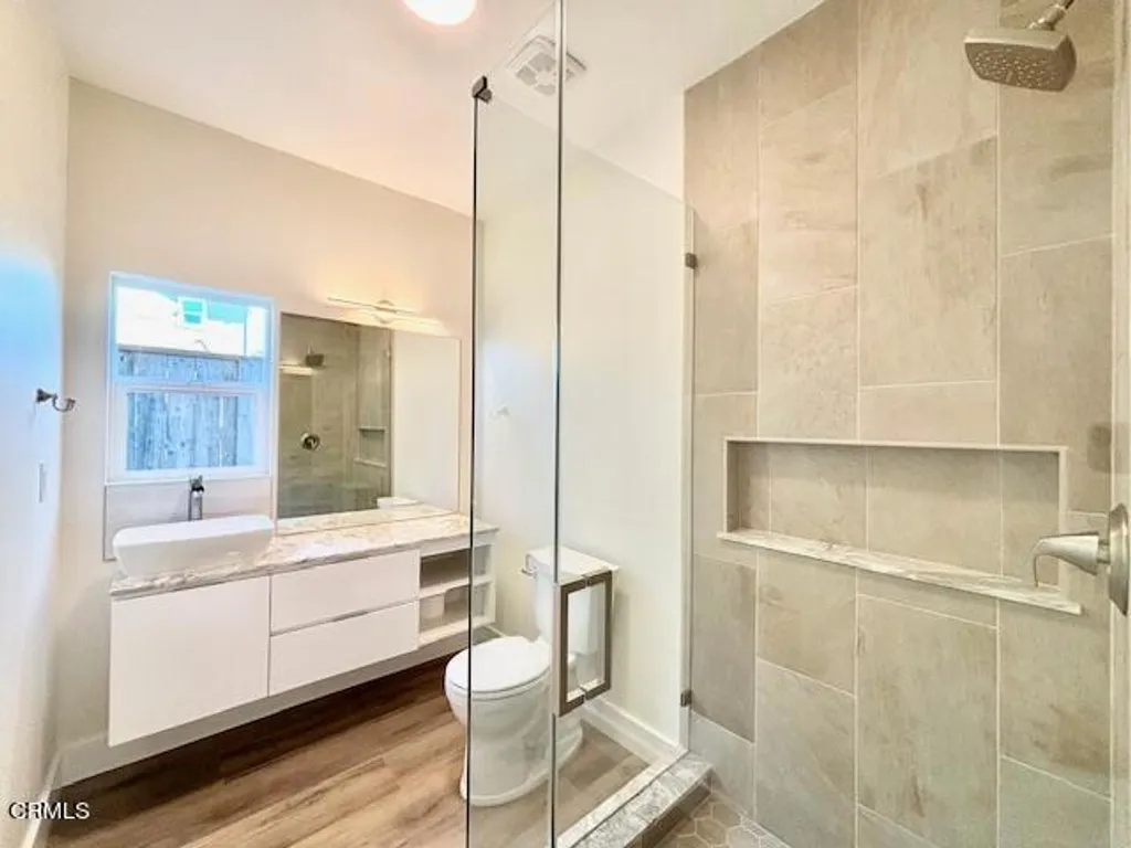 Additional image 13 of 127 S Santa Rosa Street Unit A, Ventura, CA 93001