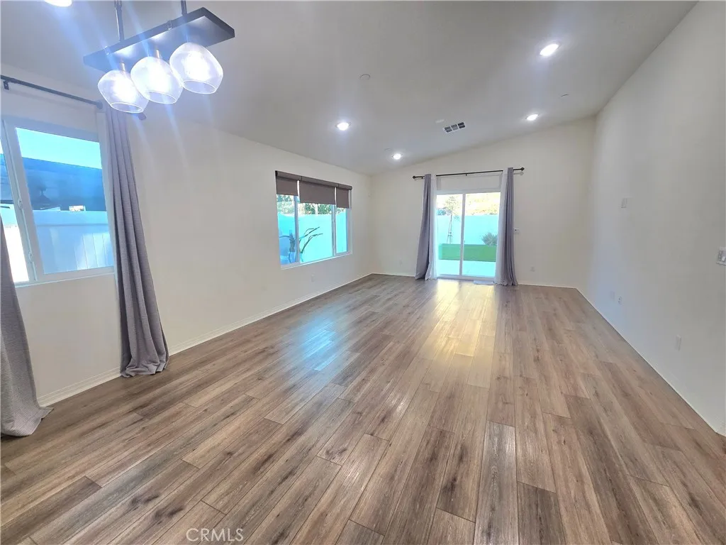 Additional image 3 of 6451 Canyonlands Drive, Jurupa Valley, CA 92509