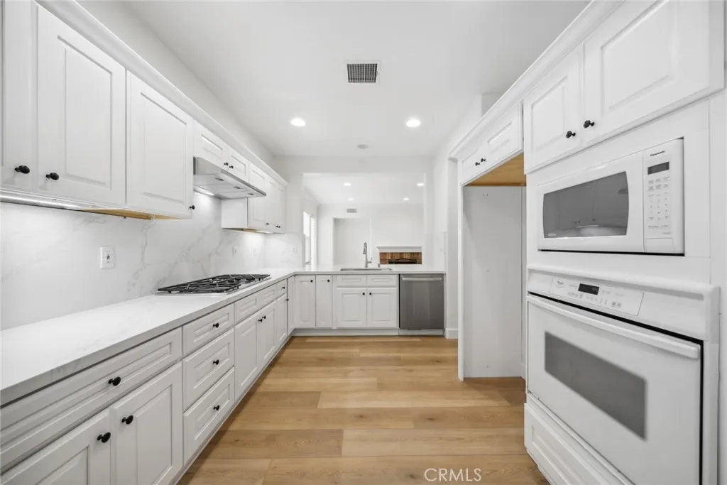 Additional image 5 of 236 Terra Cotta, Irvine, CA 92603