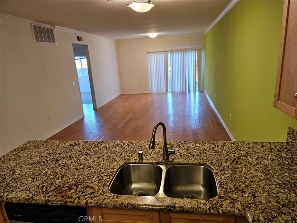 Additional image 5 of 214 S Alexandria Ave Unit 203, Los Angeles, CA 90004