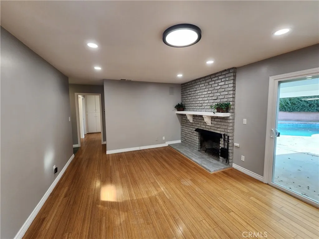 Additional image 48 of 22240 Burton, Canoga Park, CA 91304