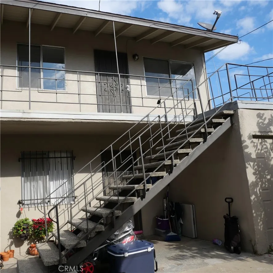 Additional image 31 of 513 E Walnut, Apt. C, Santa Ana, CA 92701