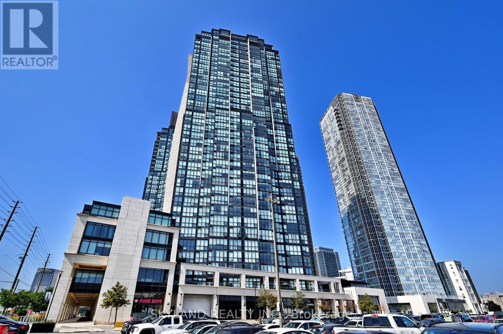 Property image for 903 - 2900 HIGHWAY 7 ROAD|Vaughan (Concord), Ontario L4K0G3