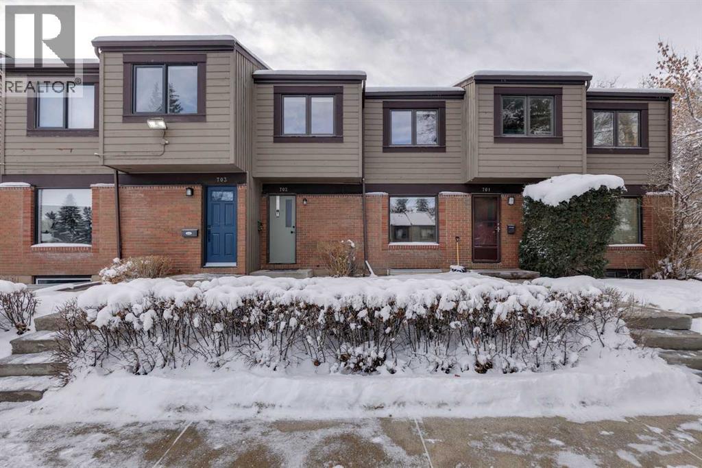 702, 9803 24 Street SW|Calgary, Alberta T2V1S5