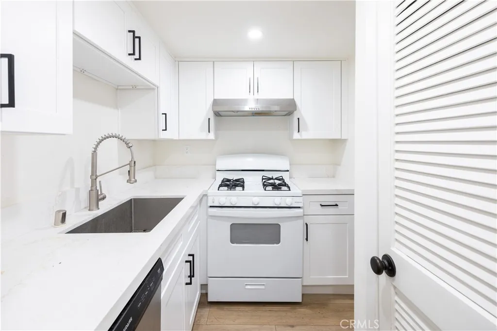 Additional image 11 of 1132 Elm Avenue Unit 108, Glendale, CA 91201