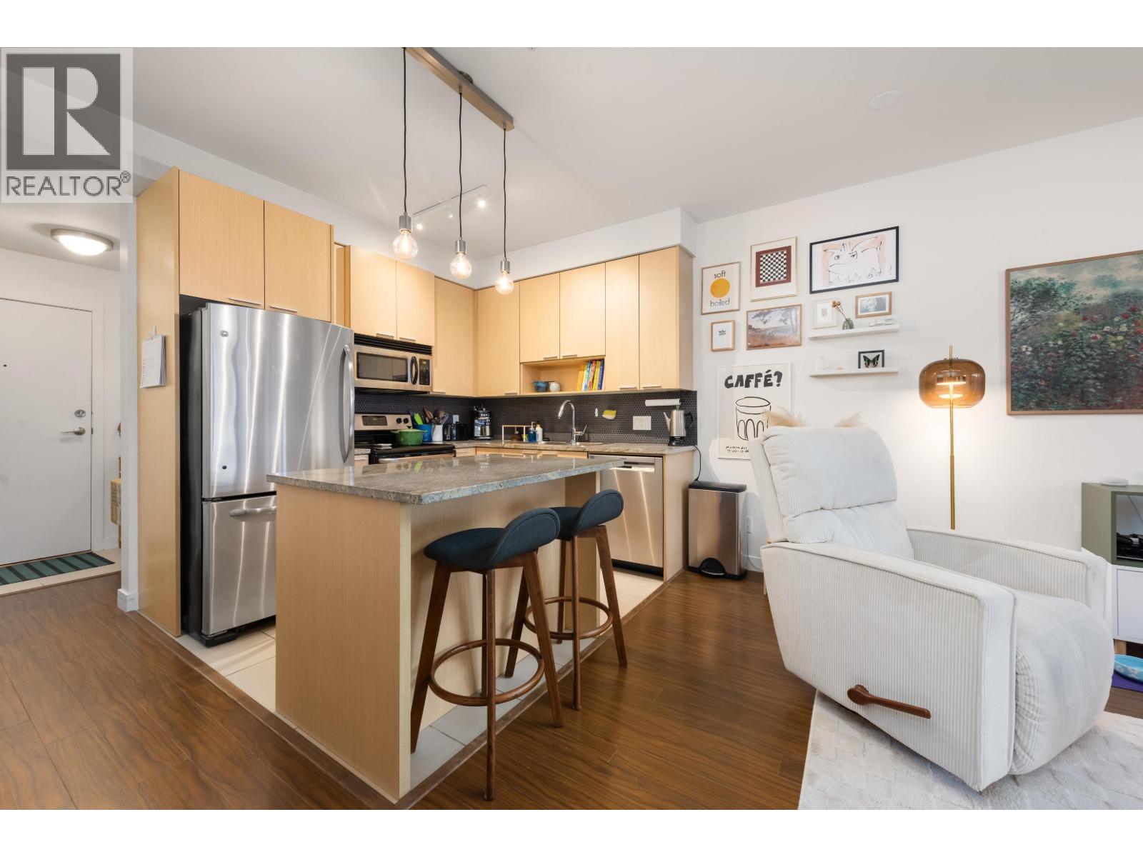 Property image for 315 707 E 20TH AVENUE|Vancouver, British Columbia V5V0B3