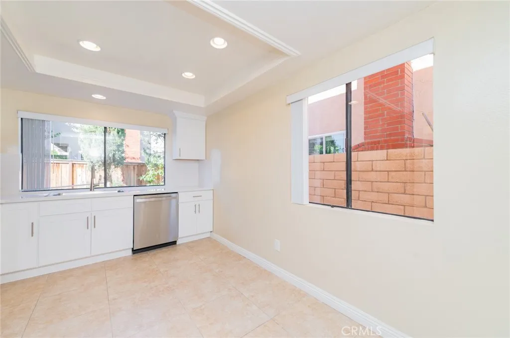 Additional image 9 of 11 Gainesmill, Irvine, CA 92620