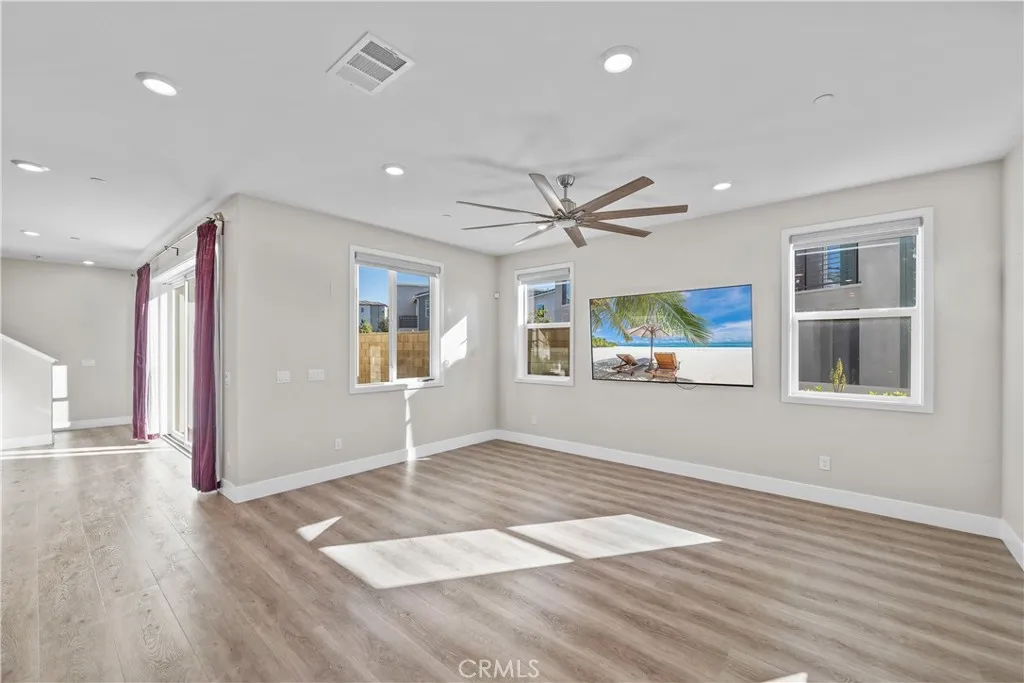 Additional image 61 of 124 Zawn, Irvine, CA 92618