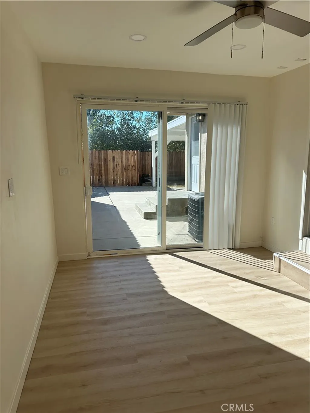 Additional image 13 of 19140 strathern, Reseda, CA 91335