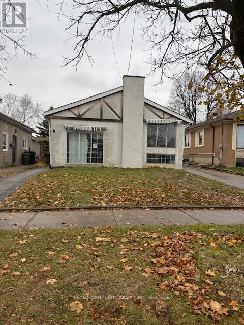 8 PANDORA CIRCLE|Toronto (Woburn), Ontario M1H1V2