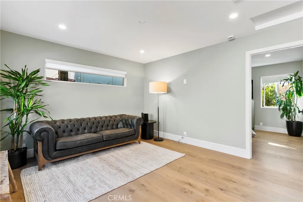 Additional image 7 of 354 La Perle Unit B, Costa Mesa, CA 92627