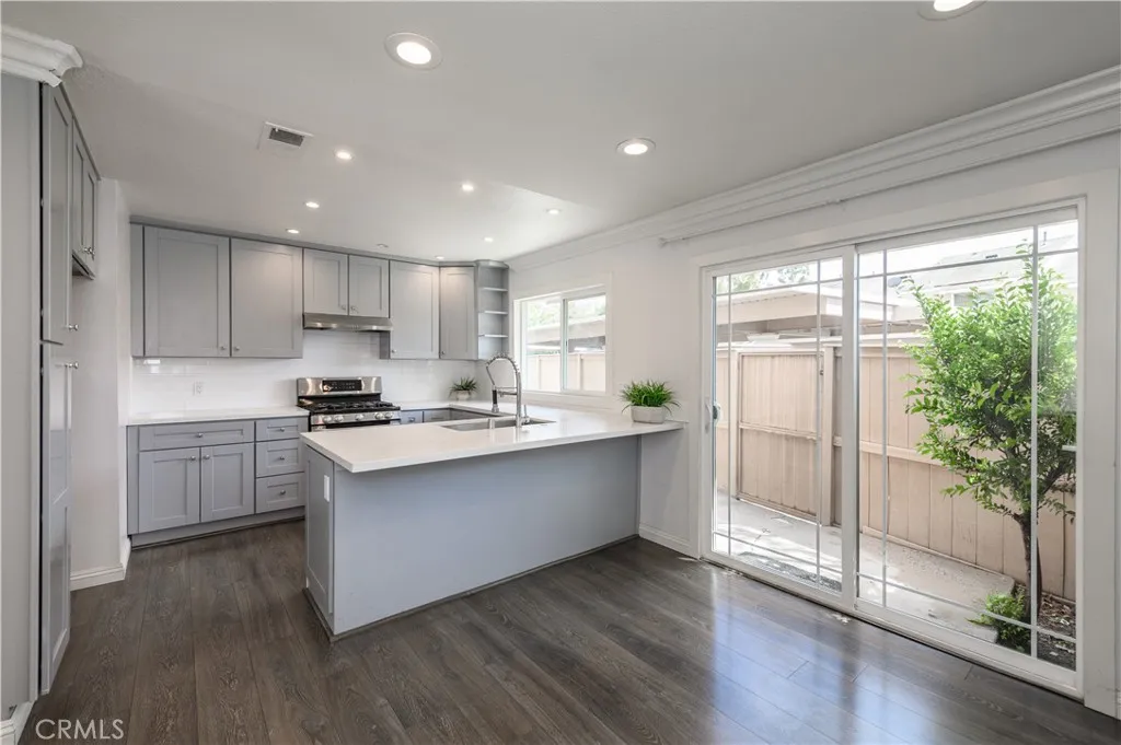 Additional image 12 of 2 Hollowglen Unit 7, Irvine, CA 92604