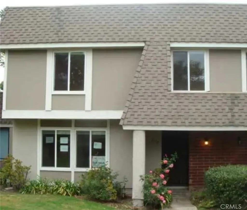 Additional image 3 of 2150 W Churchill Cir, Anaheim, CA 92804