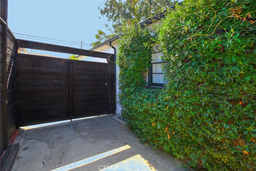 Additional image 52 of 1113 Amoroso Place, Venice, CA 90291