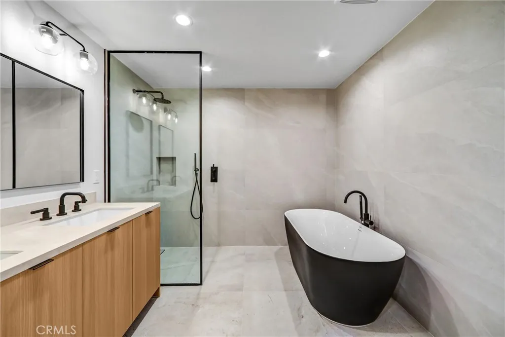 Additional image 25 of 10352 Riverside Drive Unit 102A, Toluca Lake, CA 91602