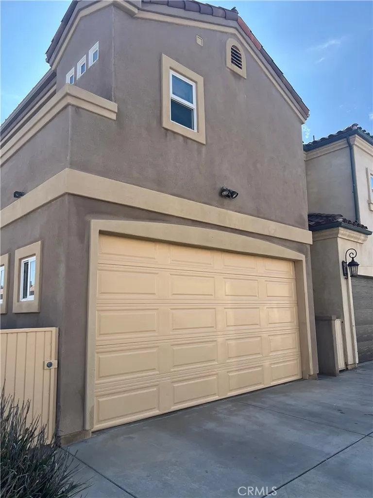 Additional image 94 of 121 21st St, Huntington Beach, CA 92648