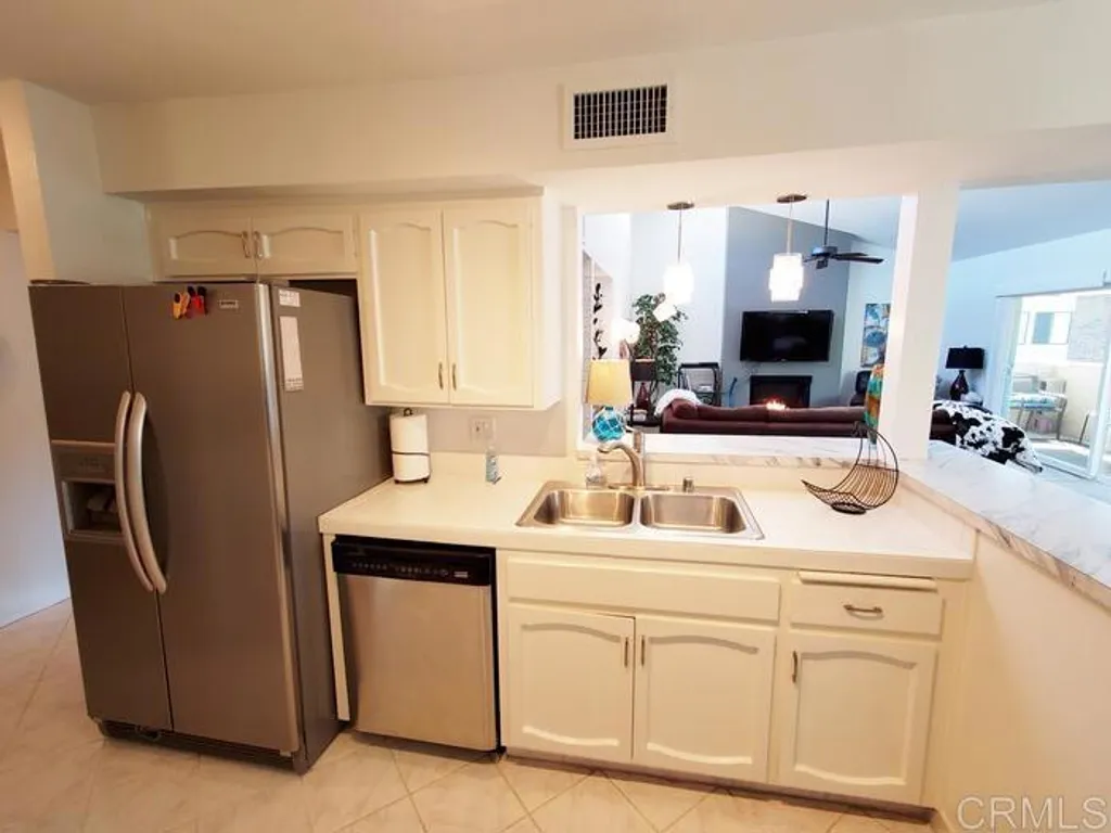 Additional image 15 of 2625 Pirineos Way Unit 329, Carlsbad, CA 92009