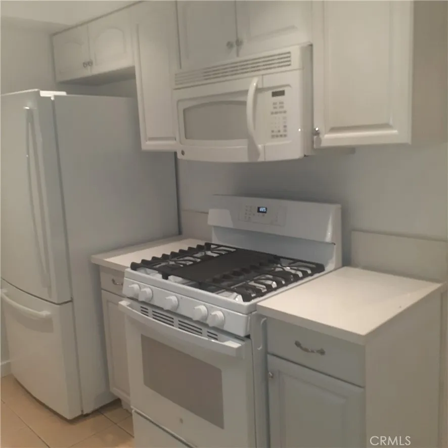 Additional image 19 of 2502 Manhattan Beach Boulevard Unit 7, Gardena, CA 90249