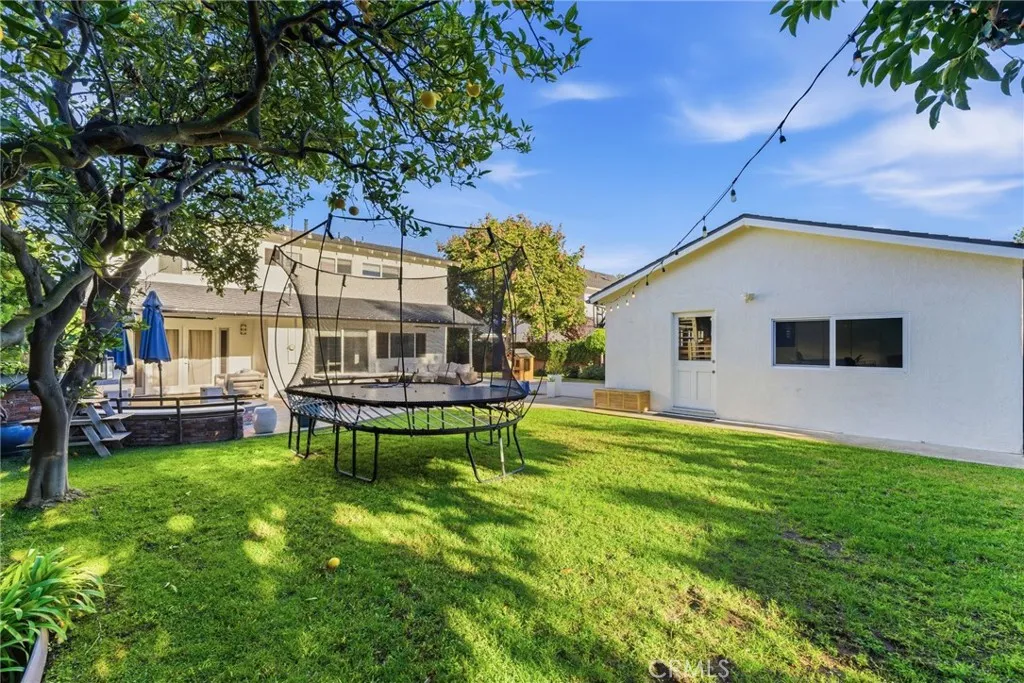 Additional image 43 of 285 Sierks Street, Costa Mesa, CA 92627