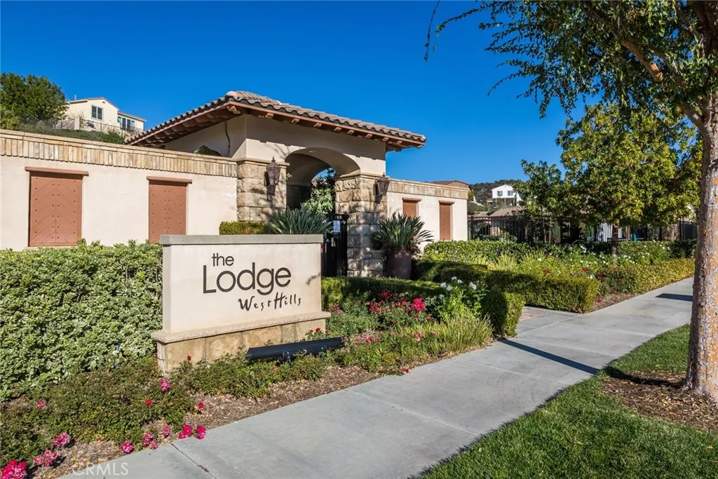 Additional image 104 of 24824 Carbon Ln, Valencia, CA 91354