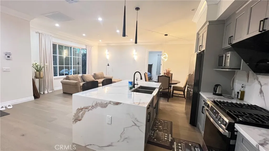 Additional image 8 of 2830 E California Boulevard, Pasadena, CA 91107