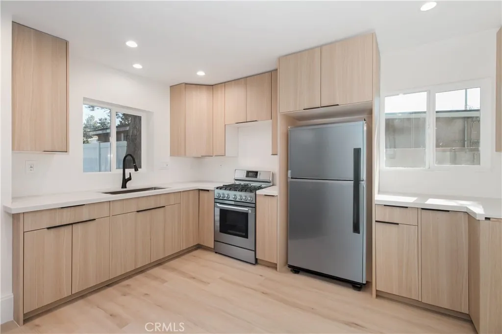 Additional image 19 of 10835 Parr, Sunland, CA 91040